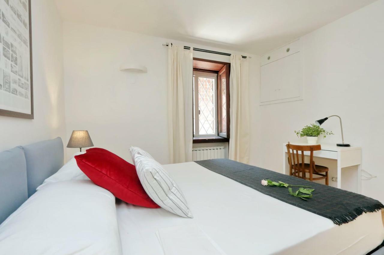 St Peter Mediatrice Apartment Рим Екстер'єр фото